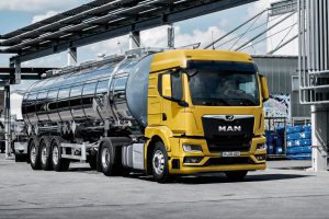 man-lkw-fluessigkeiten-stage-16x9_width_1600_height_900 man-lkw-fluessigkeiten-stage-16x9_width_1600_height_900